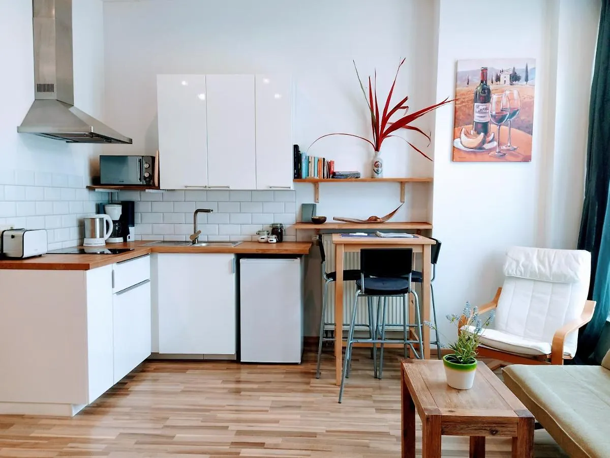 Staybearlin Apartments Prenzlauer Berg Grellstrasse Berlín