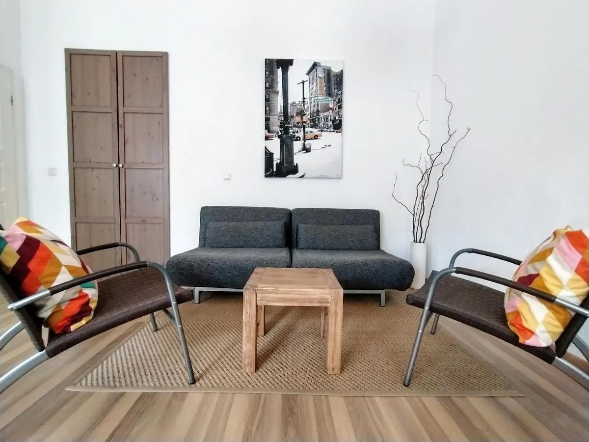Staybearlin Apartments Prenzlauer Berg Grellstrasse Berlín
