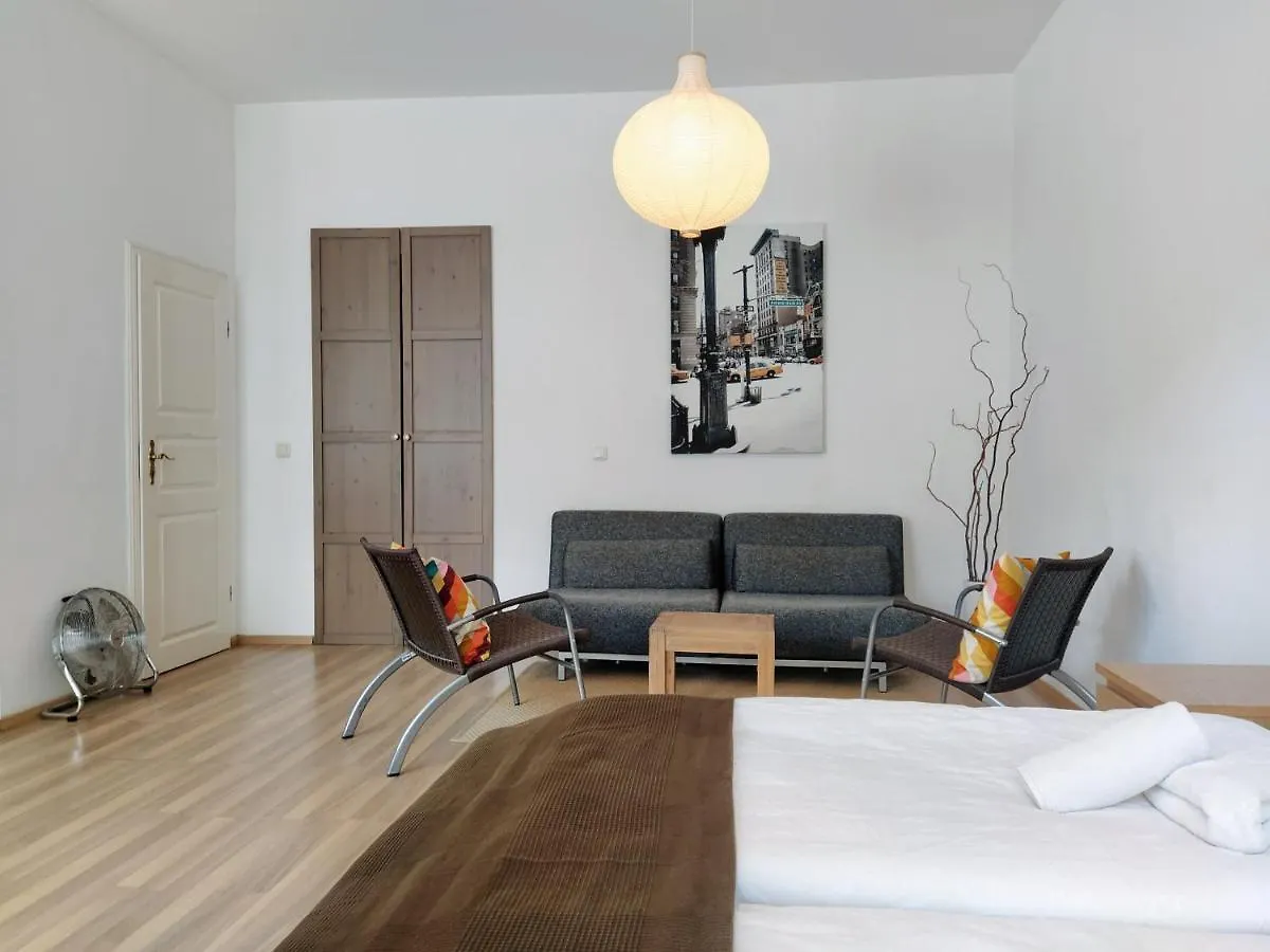 Staybearlin Apartments Prenzlauer Berg Grellstrasse Berlín