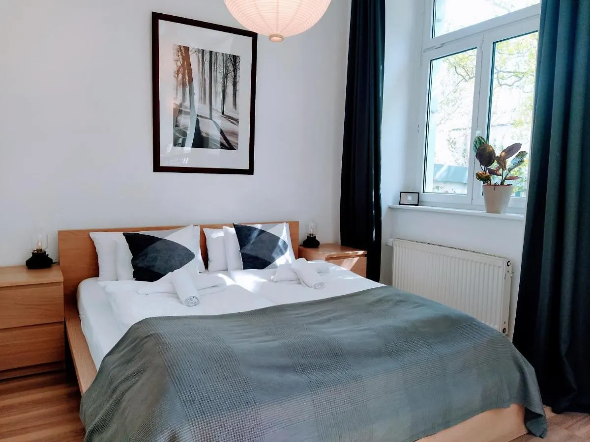 Staybearlin Apartments Prenzlauer Berg Grellstrasse Berlin 0*,
